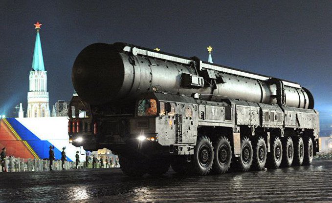 christerstolt's tweet photo. BreakingBraindead.....
Om Ryssland anfaller Sverige.....Oreshnik med 12-15 kärnstridsspetsar som täcker Sverige, kommer vertikalt i från rymden 3.7 km/s, Mach 11, går inte bekämpa.
300 miljarder är bortkastade skattepengar. 

348 hjärndöda bör åka omgående till Psykakuten. https://t.co/FJs4r8uBNc