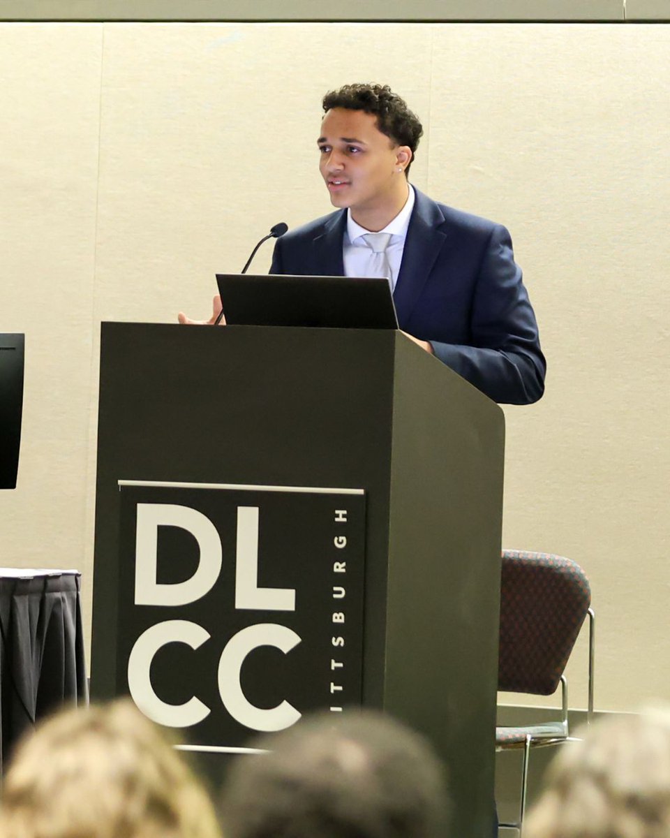 ABRCMS's tweet image. Are you presenting at #ABRCMS2025? Apply for a Student Travel Award to help cover the cost! 💸 Open to all student presenters, 18 or older, that are U.S. Citizens/Residents, including grad students and previous attendees!
Apply by Sept 5: abrcms.org/present-at-abr…
#STEMconference