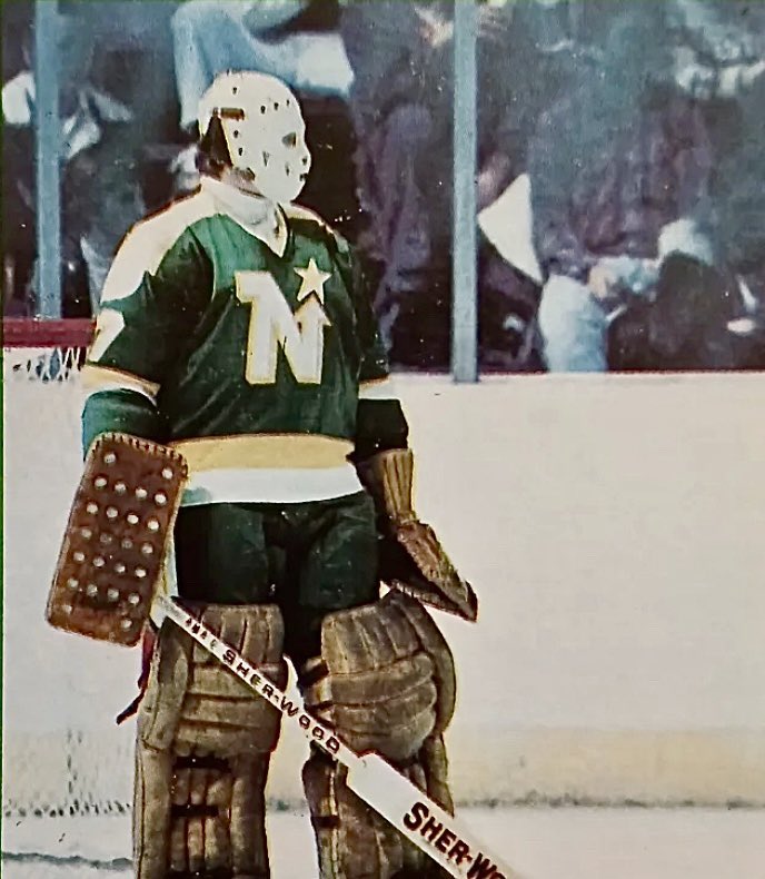 Old Hockey Cards tweet media