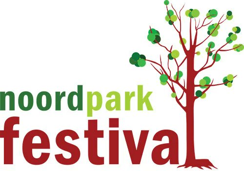 Zaterdag 28 juni vindt het Noordparkfestival plaats. Kom zoveel mogelijk op de fiets/lopend/waterbus. Toch met de auto? parkeren kan bij de voetbalvereniging. De ingang van het festival is aan de zijde van de woningen. Volg verder de aanwijzingen van de verkeersregelaars op.