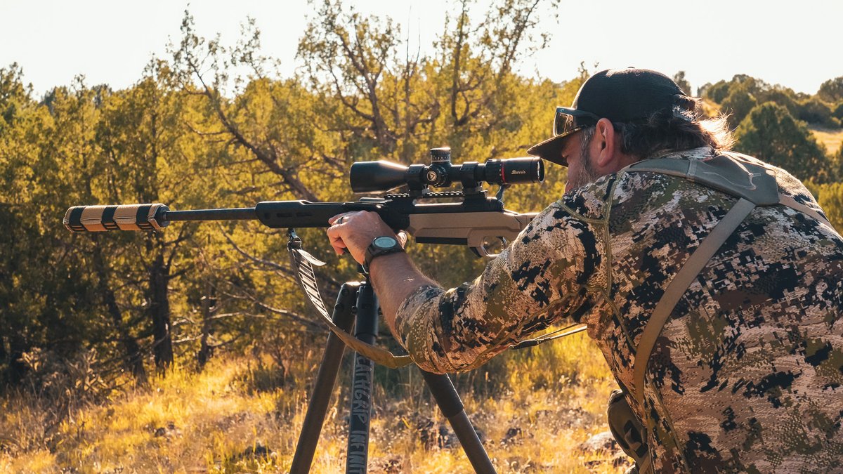 SavageArms's tweet photo. Elite performance from the mountains to the plains. When you hunt with the 110 Ultralite Elite, you're hunting with the best. Period.
110 Ultralite Elite: https://t.co/SBi7Uj7VSc
#SavageArms #backcountryhunting #ultralightrifles https://t.co/WjIbfj1xQf
