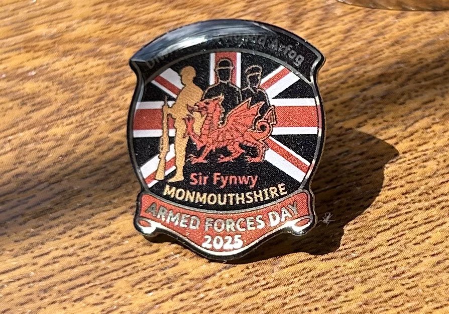 PaulMatthews67's tweet image. A big day for Monmouthshire tomorrow as we host National Armed Forces Day Cymru 🏴󠁧󠁢󠁷󠁬󠁳󠁿 1000’s will be at Caldicot Castle &amp;amp; Country Park to enjoy a thrilling programme. There will be a Spitfire fly past, fitting given founder of Rolls Royce, Charles Rolls, was a man of Monmouthshire