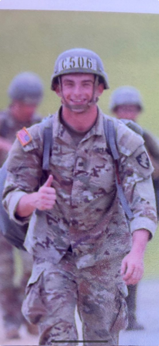 Congratulations to Coach Holland and Jessica!!   Noah just graduated from jump school at Ft Benning
Awesome young man from a great family!!
#ARMY