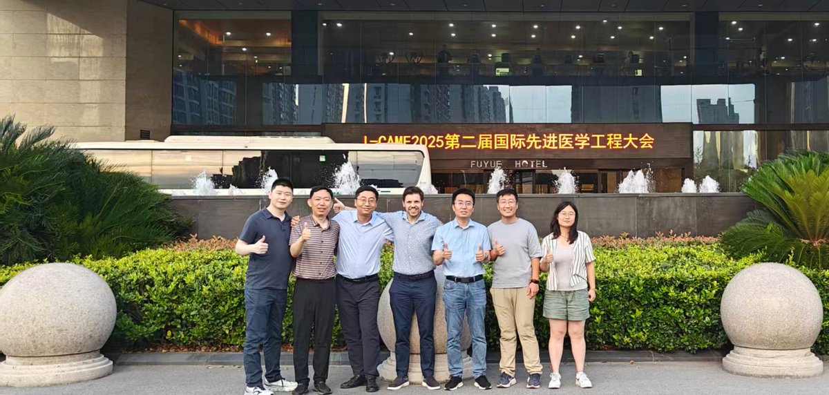 SantosLab_UMCG's tweet image. Had a fantastic time @ i-CAME2025 in Shanghai 🇨🇳 with an amazing reunion with former Santos' Lab PhD students and Postdocs, and long-term collaborators, all now well established leaders in different universities. So proud and so happy to seeing you all succeeding so well! 👏👍👌