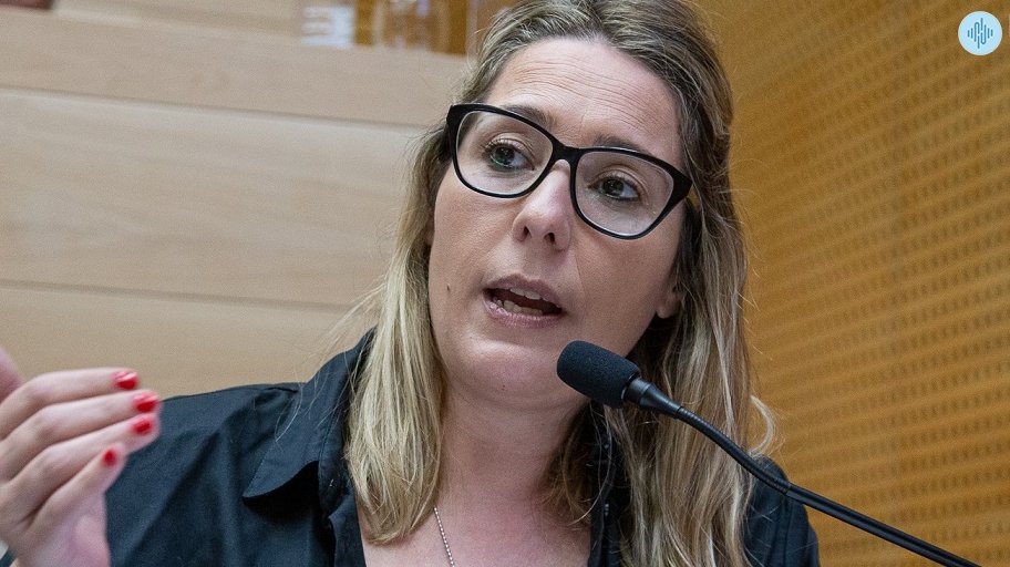 Radio Continental Córdoba (@continentalcba) on Twitter photo 🔵 AIRE | #PoliciaCaminera | En #ÚltimaPregunta conversamos con <a href="/dsgudino/">Daniela Gudiño</a> , legisladora de la Union Civica Radical: "Es una barbaridad que tengamos al fiscal en conferencia junto con el ministro de seguridad". 🔵 AIRE | #PoliciaCaminera | En #ÚltimaPregunta conversamos con <a href="/dsgudino/">Daniela Gudiño</a> , legisladora de la Union Civica Radical: "Es una barbaridad que tengamos al fiscal en conferencia junto con el ministro de seguridad".