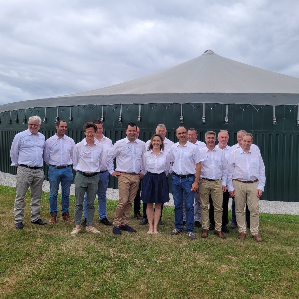 Agglo Seine-Eure (@aggloseineeure) on Twitter photo Une unité de #méthanisation, @GazPart27 a été inaugurée à <a href="/LaHayeLeComte/">La Haye-le-Comte</a> par les 8 exploitations agricoles en compagnie de <a href="/BernardLeroy27/">Bernard Leroy</a>. 18 000 T/an de produits issus de l'#agriculture sont transformées en gaz vert, soit la conso de 3 500 foyers. PO 28/06 9h-12h #décarbonation Une unité de #méthanisation, @GazPart27 a été inaugurée à <a href="/LaHayeLeComte/">La Haye-le-Comte</a> par les 8 exploitations agricoles en compagnie de <a href="/BernardLeroy27/">Bernard Leroy</a>. 18 000 T/an de produits issus de l'#agriculture sont transformées en gaz vert, soit la conso de 3 500 foyers. PO 28/06 9h-12h #décarbonation
