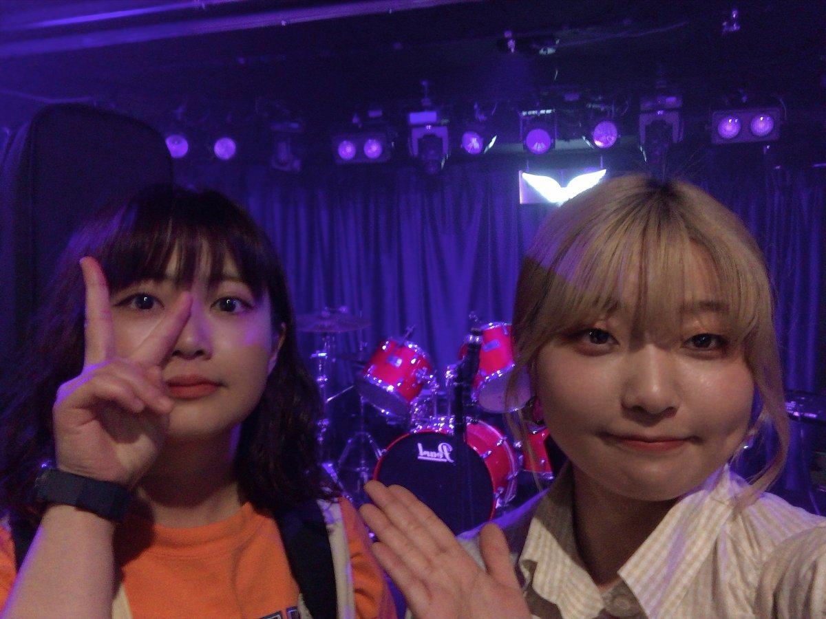 ディグっちゃお！ ～川崎ライブハウス Y's~vol.2
ありがとうございました〜❣️

初めての川崎での箱ライブ、楽しい夜になりました💫

さて次のライブは29日TikTok配信ライブです🙌

そして7/5 中目黒OPPS! にてライブ出演予定があります🔥
チケットご予約はこちらから⬇️
forms.gle/RQg8dMGv4RKgDH…