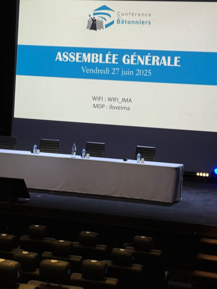 idradah's tweet photo. Je suis heureux d'annoncer mon élection en qualité de 1er V-Pdt de la COBBADOM (Conférence des Bâtonniers des Barreaux d'Outre-mer) en marge de l'Assemblée générale de la Conférence des Bâtonniers. Je remercie l'ensemble de mes confrères qui m'ont accordé leur confiance @LINGIBE https://t.co/xCglY1xvfq