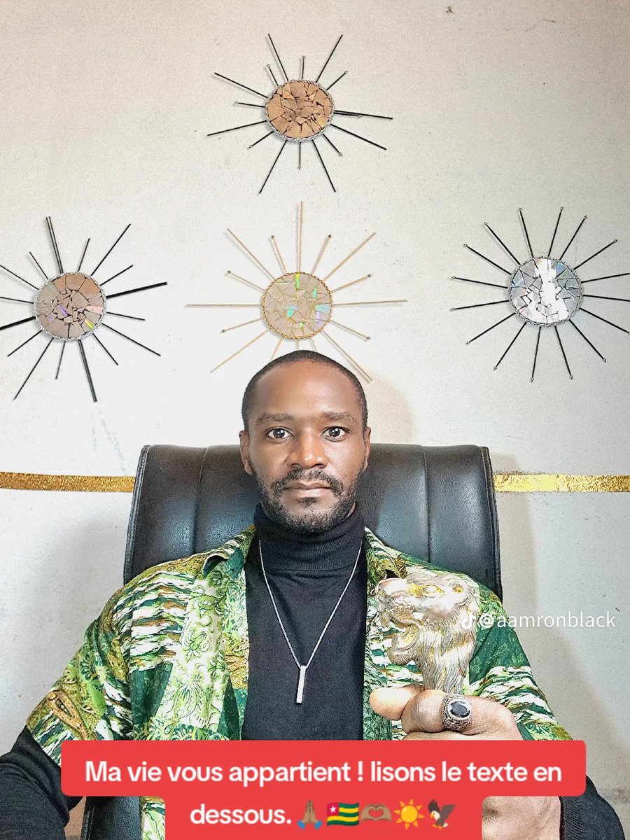 Le message d’Aamron ?????
Frissons. Larmes. Gratitude infinie. 

Quel soulagement de savoir qu’il est resté LUI. Quand on dit vaillant kabyè, c’est de ça qu’il s’agit 🫵🏽

(Et supplément BG en plus orrrrh 🤌🏽)

#FreeTogo 🇹🇬