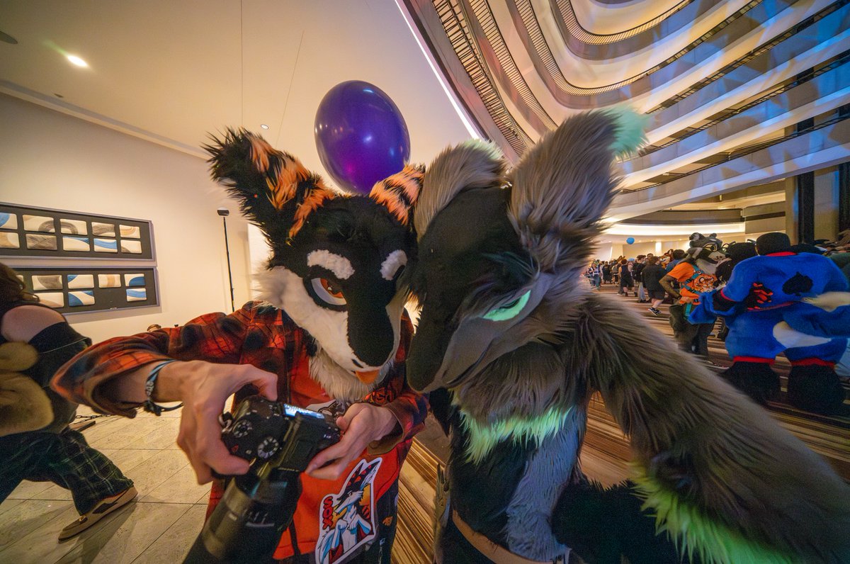 <a href="/SilySox/">Sox</a> is such a great photographer
#Sergal #FWA #FWA2025 #FursuitFriday 
📸: <a href="/ArcticWindPhoto/">Arctic Winds Photos</a> is fire with the 9mm