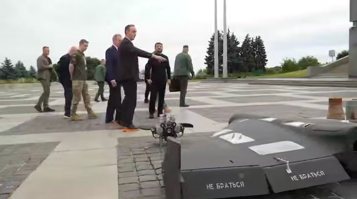 🇺🇦 Zelensky: Today we are starting a rapid synchronization of sanctions.

This war must become a bigger and bigger problem for Russia. Every Russian strike on our cities and communities must become a pretext for new sanctions strikes in response.