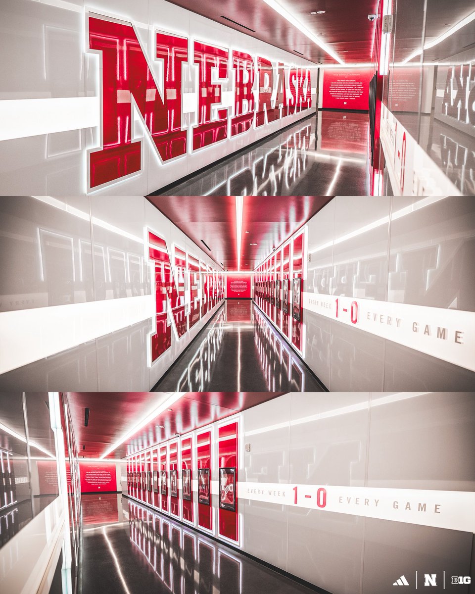 HuskerCPF's tweet image. Reflecting on our past and setting the tone for the future.
Check out the bold new look in the @HuskerFootball Coaches Corridor. 👀🔴🖼️
#FacilityFriday