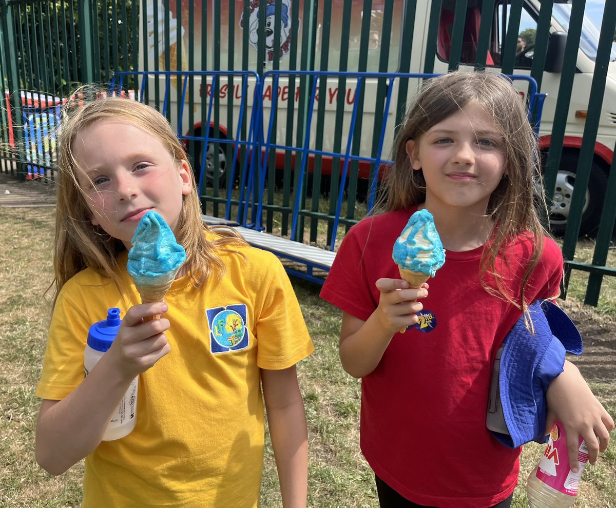 Samantha Hudson tweet media