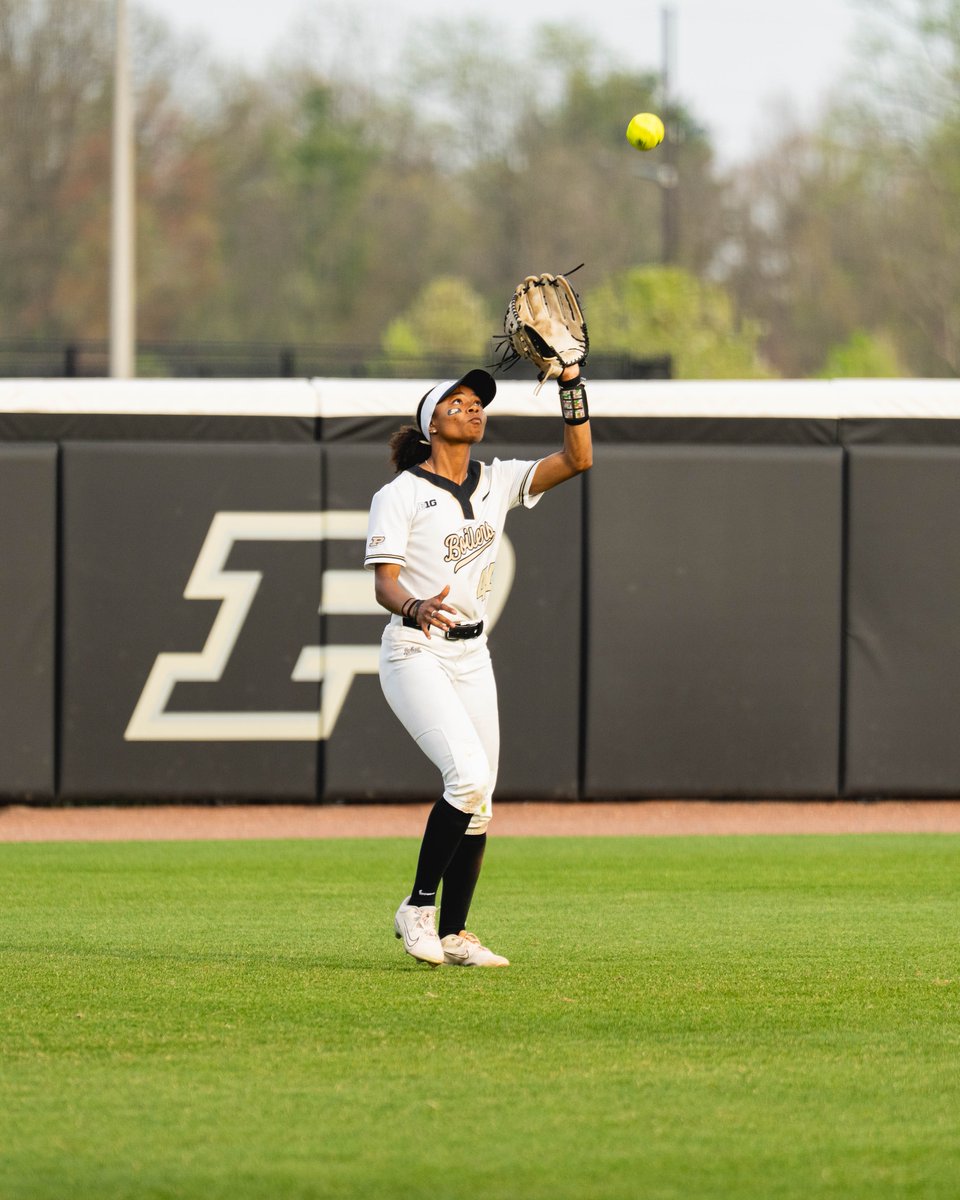 PurdueSoftball's tweet image. Happy birthday to Riah 🎉 

#BoilerUp🚂 x @moriahpolar