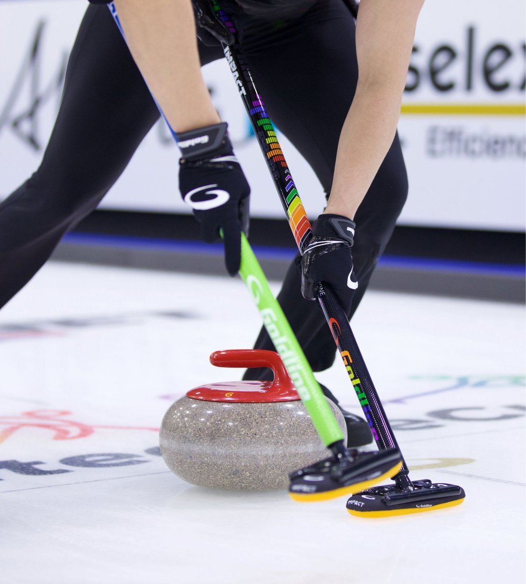 GoldlineCurling's tweet image. 🌈 At Goldline Curling, we’re proud to support the LGBTQ2S+ community this #PrideMonth.

From Pride gear to UnitedWeCurl, we&apos;re committed to real allyship—on and off the ice. 🧡

#CurlWithPride