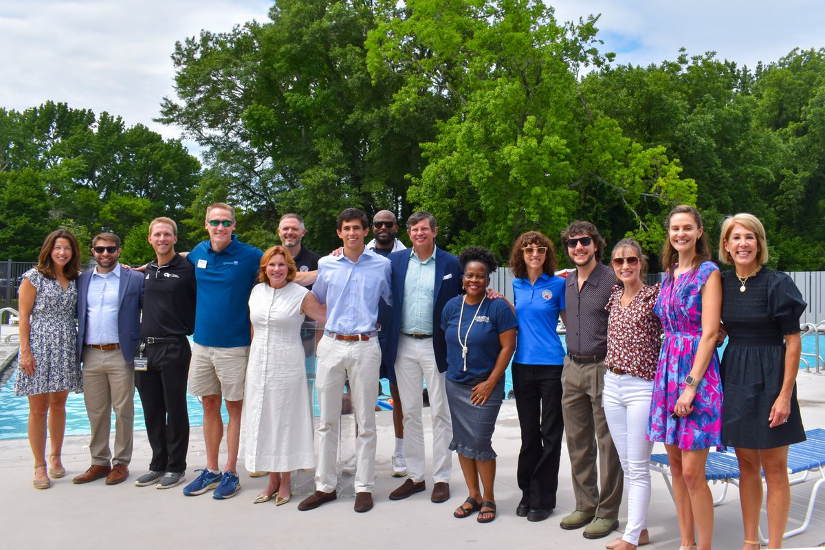 ATLParksandRec's tweet image. Yesterday, the Atlanta Water Safety Coalition hosted the World’s Largest Swim Lesson at Thomasville Pool. This marked Atlanta’s 3rd year participating in the global event to prevent childhood drowning.
Kids learned essential swim skills while having fun! 💦