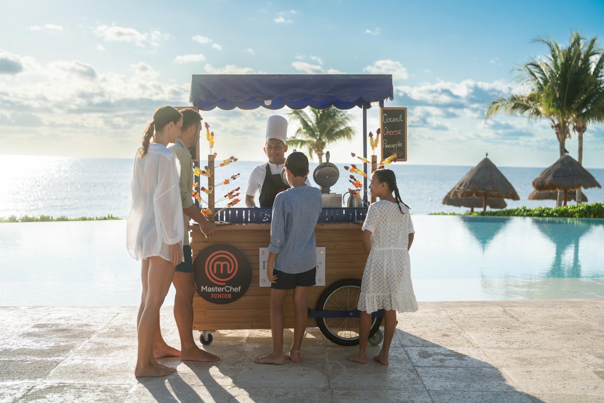 Dreams Resorts & Spa tweet media