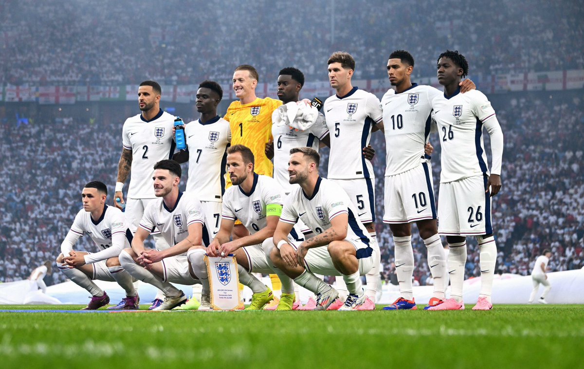 MissC_P's tweet image. A special end of year message from England no.6 and FA cup winner, @MarcGuehi13 🤩 this left a lot of the children (and adults) star struck!⚽️🏴󠁧󠁢󠁥󠁮󠁧󠁿
@fieldhouseinfs @embarkfed @CrawfordMatt77