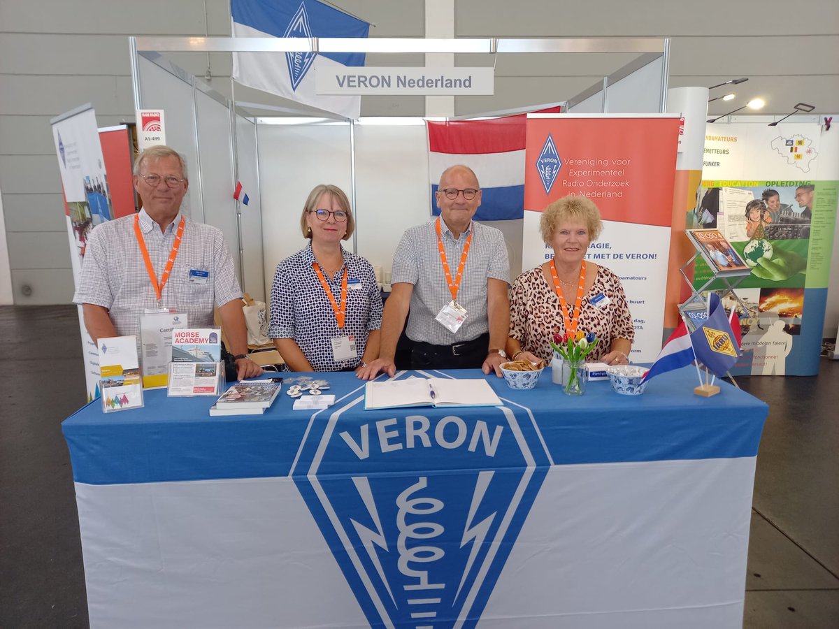 HAM RADIO is één van de grootste amateurradioshows ter wereld. Vanaf vandaag 27 juni tot en met aanstaande zondag 29 juni 2025 draait in Friedrichshafen aan de Bodensee alles om amateurradio.
Meer info op veron.nl/nieuws/vandaag…
#RadioIsMagie #BeleefHetMetDeVERON #HAMradio