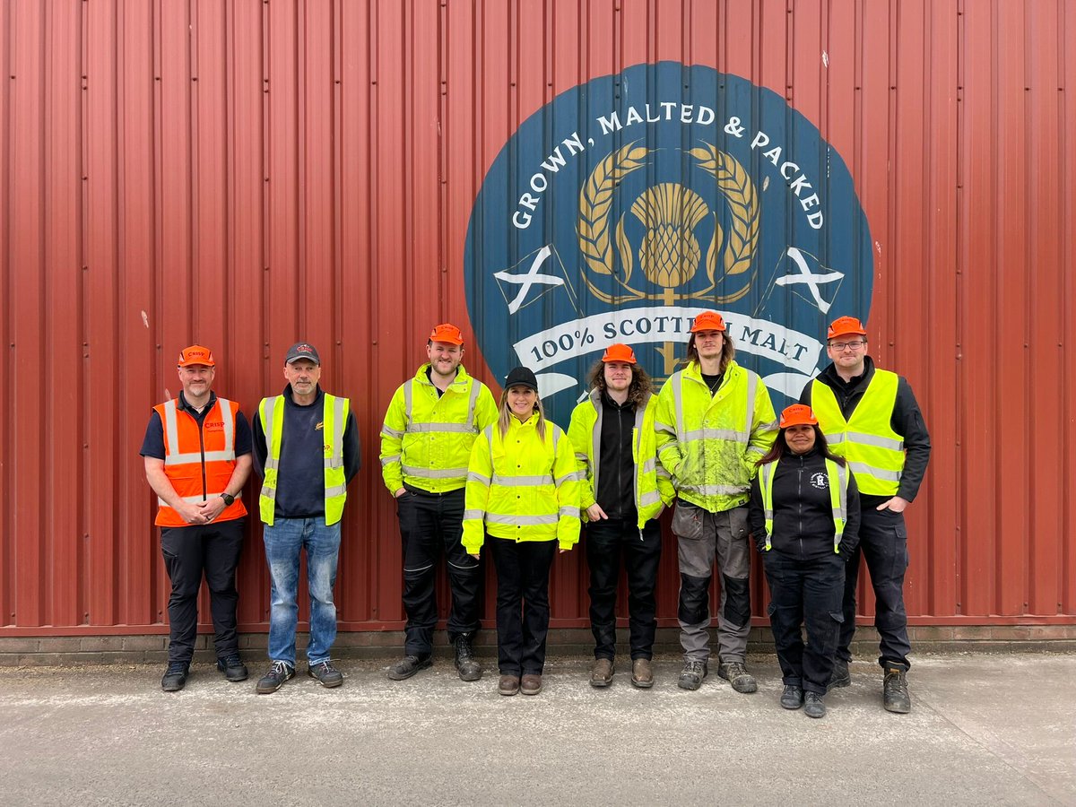 A day behind the scenes! 🥃 Our production team visited two key partners: Crisp Maltings, where our local barley is malted, and Speyside Cooperage in Alloa, where our casks are crafted and restored. Craft, care, and real expertise at every step. #LindoresAbbey #WhiskyMaking