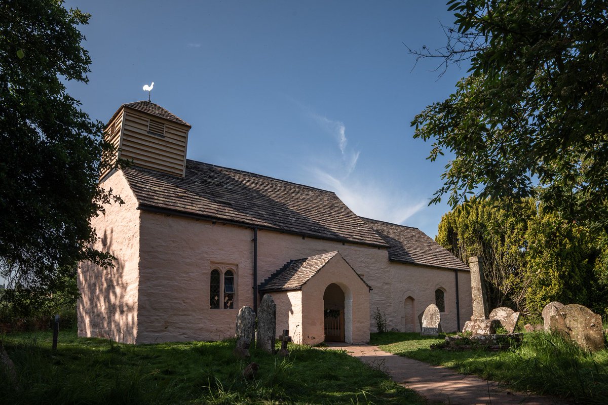 Friendless Churches tweet media