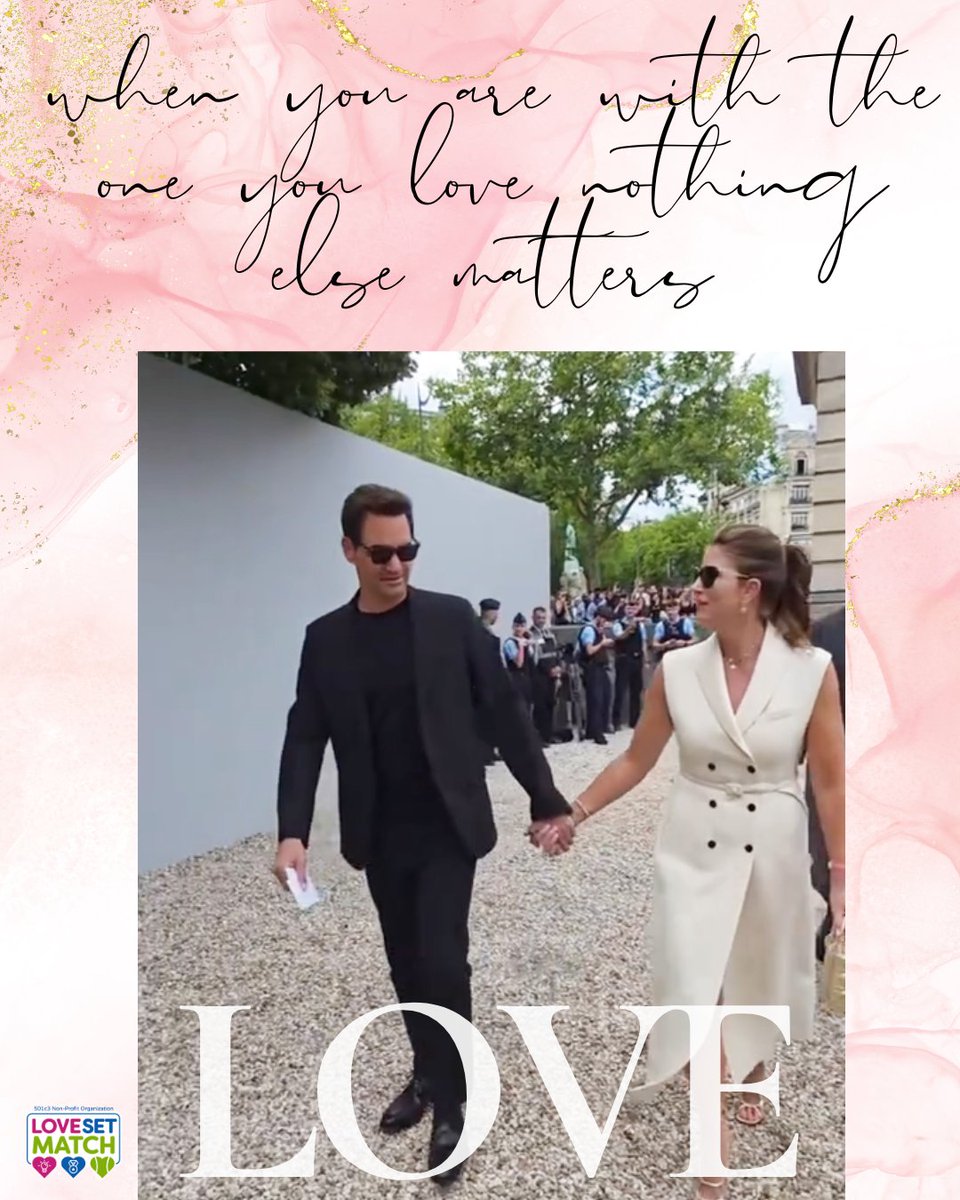 LoveSetMatch_'s tweet image. When you’re with the one you love, nothing else matters. 💙🎾
Every rally, every laugh, every moment—pure joy. #rogerfederer #inspiration #lovesetmatch #lifegoals