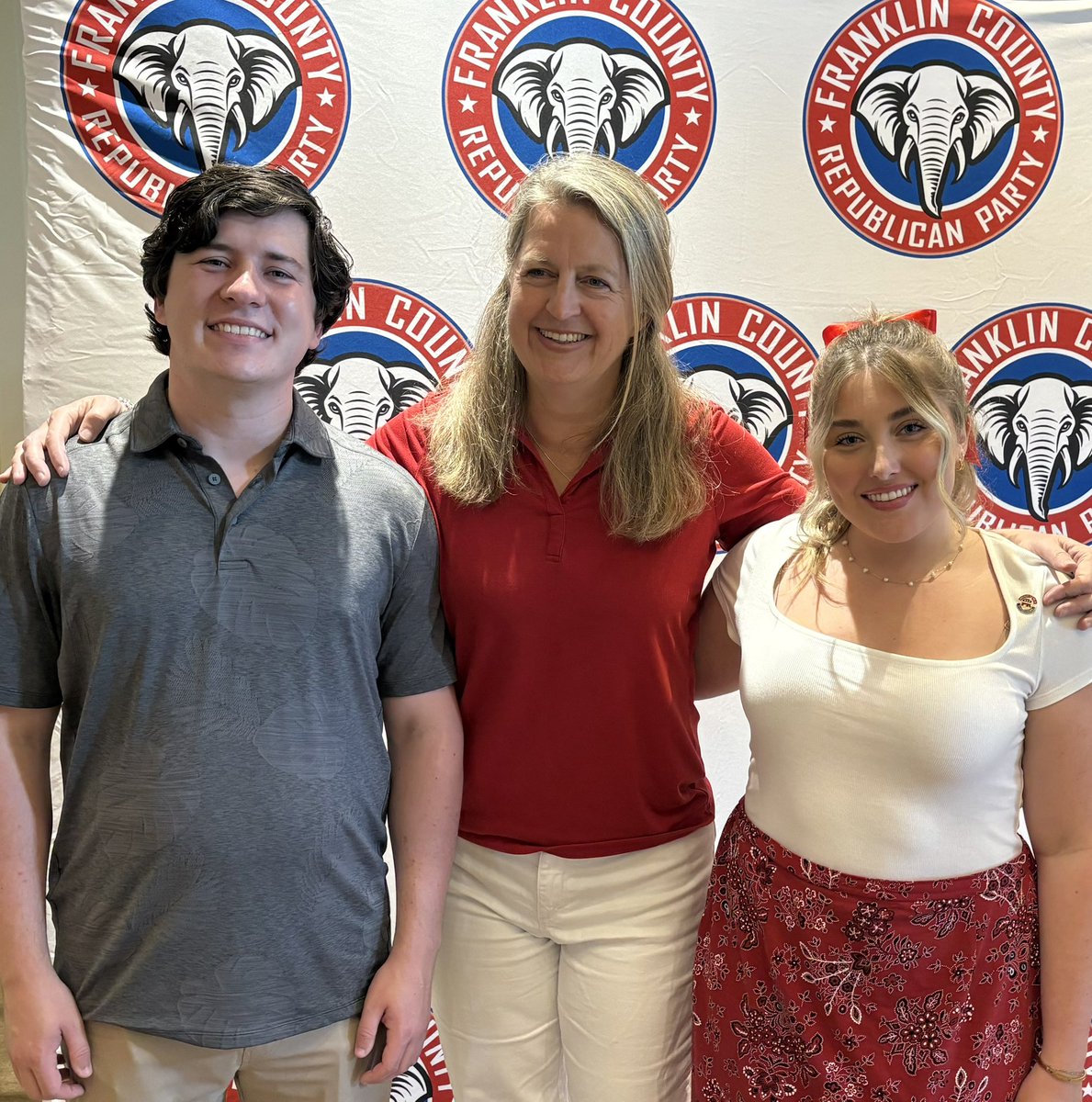 breannajmaher's tweet image. The Franklin County Picnic had a great turnout ! @RealPJReilly and I were able to represent @TPAction_ ‼️ Also, I got to hear from Senator Michele Reynolds, Senator Kristine Roegner, and Court of Appeals Judge Andrew King 🇺🇸