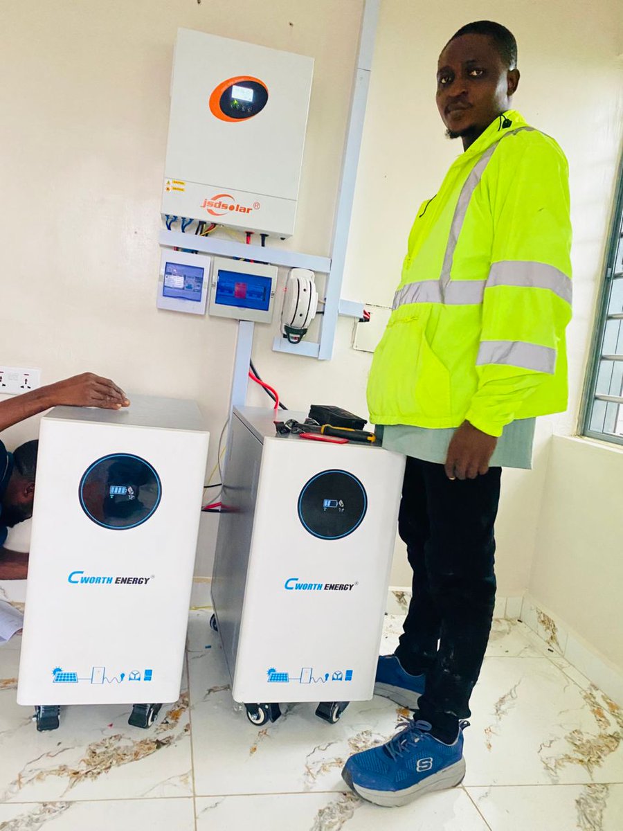 SeleniumTeck's tweet image. We executed a 11kva hybrid inverter with 2x 15kwh lithium Battery and 16mono solar panels in Akobo, Ibadan.

For Enq: 
08181287661
seleniumsolar@gmail.com 
32, Oke-Onijo Street Surulere 
seleniumsolar.com

7yrs Warranty backed
After Service Support 

Tax Lagos Tinubu