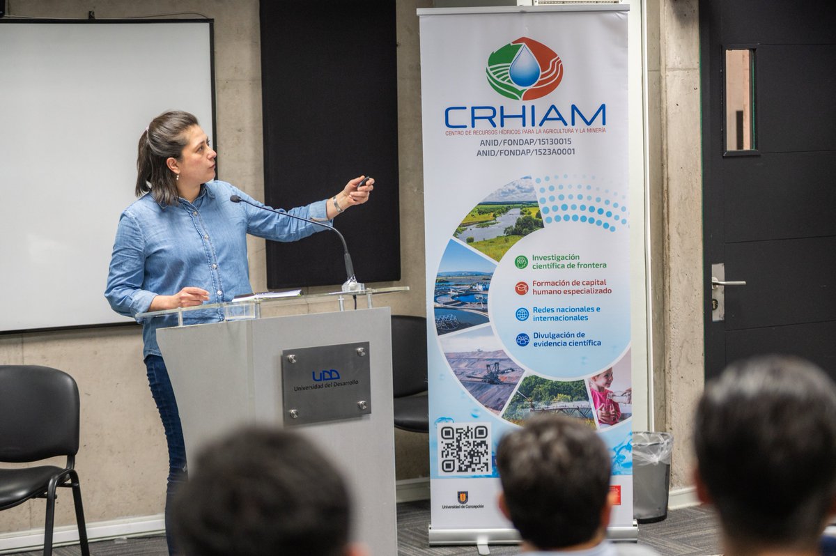 📷 Galería de fotos | Seminario “Presente y futuro de datos hidroclimáticos”
El Centro #CRHIAM, junto a la Facultad de Ingeniería de la Universidad del Desarrollo, realizó el seminario “Presente y futuro de datos hidroclimáticos”✨💧