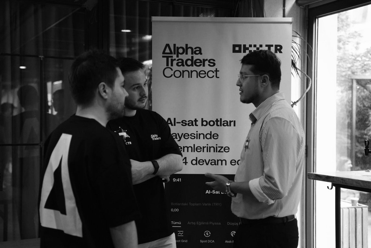 OKXTurkiye's tweet photo. Alpha Traders Connect başladı! 😍 @AlphaTraders__ 

İstanbul’da düzenlenen etkinliğimiz, lezzetli atıştırmalıklarla başlayan keyifli atmosferin ardından OKX TR Yönetim Kurulu Başkanımız Mehmet Çamır���ın (@mehmet_camir) açılış konuşmasıyla devam ediyor. 🙌 https://t.co/UZkN2N3Cbz