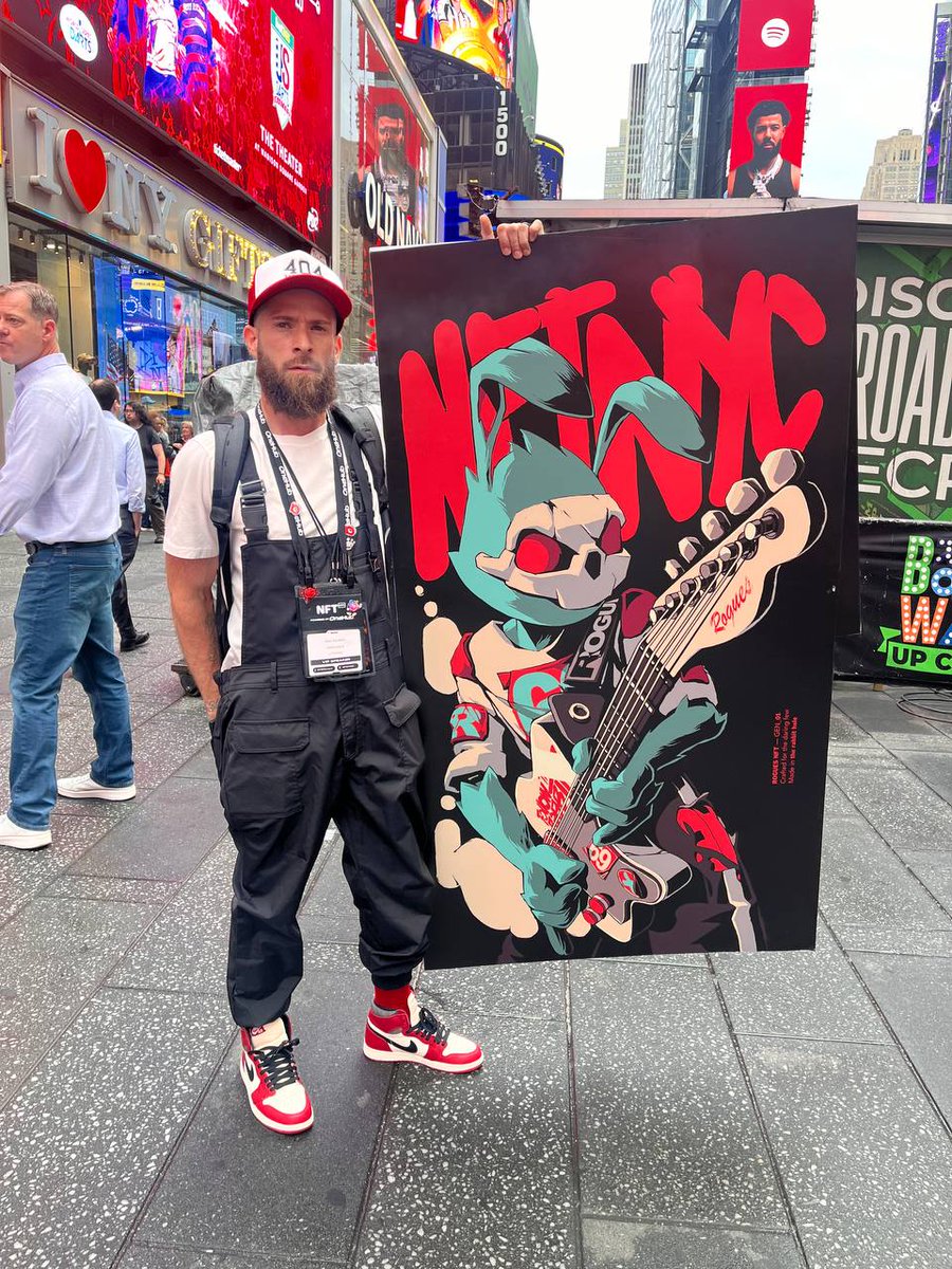 Had a blast meeting some of the team behind <a href="/RoguesNFT/">Rogues</a> 

<a href="/TheDeJimmy/">DeJimmy</a> x <a href="/DegenFounder/">Degen Founder | 🐰🕳️</a> 

Honestly.. #NFTNYC2025 was not only a huge success, but it was an experience to be remembered.