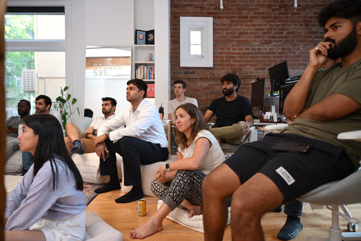 535TORONTO's tweet image. Thank you for coming to Toronto Tech Week's Only Official Off The Record
with @ZainManji