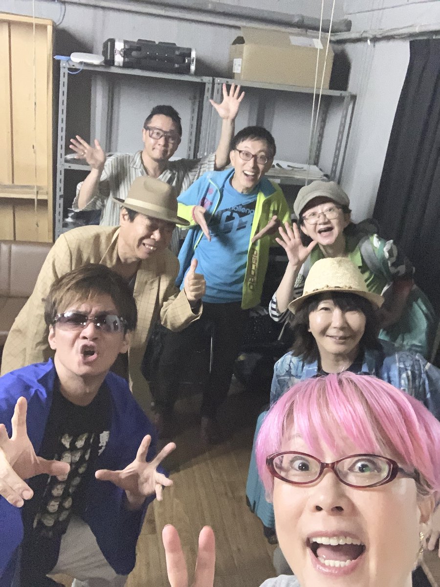 nackyremi's tweet photo. 6/27珍芸theBestお越し頂きありがとうございました🙇♀️15分たっぷり暴れさせて頂きました😬あ〜やっぱ生の舞台は最高😍終演後蒲田LIVEの打ち合わせで西森さんにご馳走になりその後ゴジーラ兄さんにご馳走になった😋モコちゃんも合流🤩ご馳走様でした😘
#浅草 #磯丸水産 #a393 #東洋館 #ベティちゃん https://t.co/JB8od1TA5N