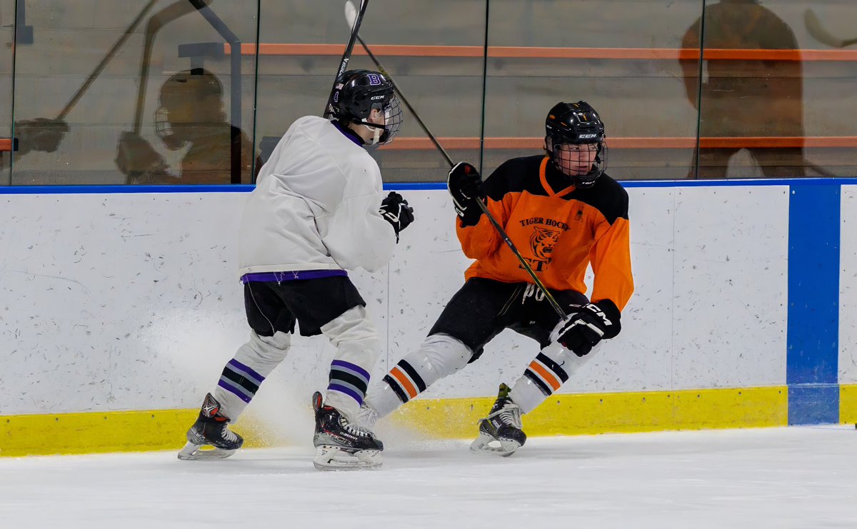 Here’s what’s happening with Delano hockey.

Photos of the Summer Training Program (STP) “Younger Group” from a recent scrimmage against Buffalo.