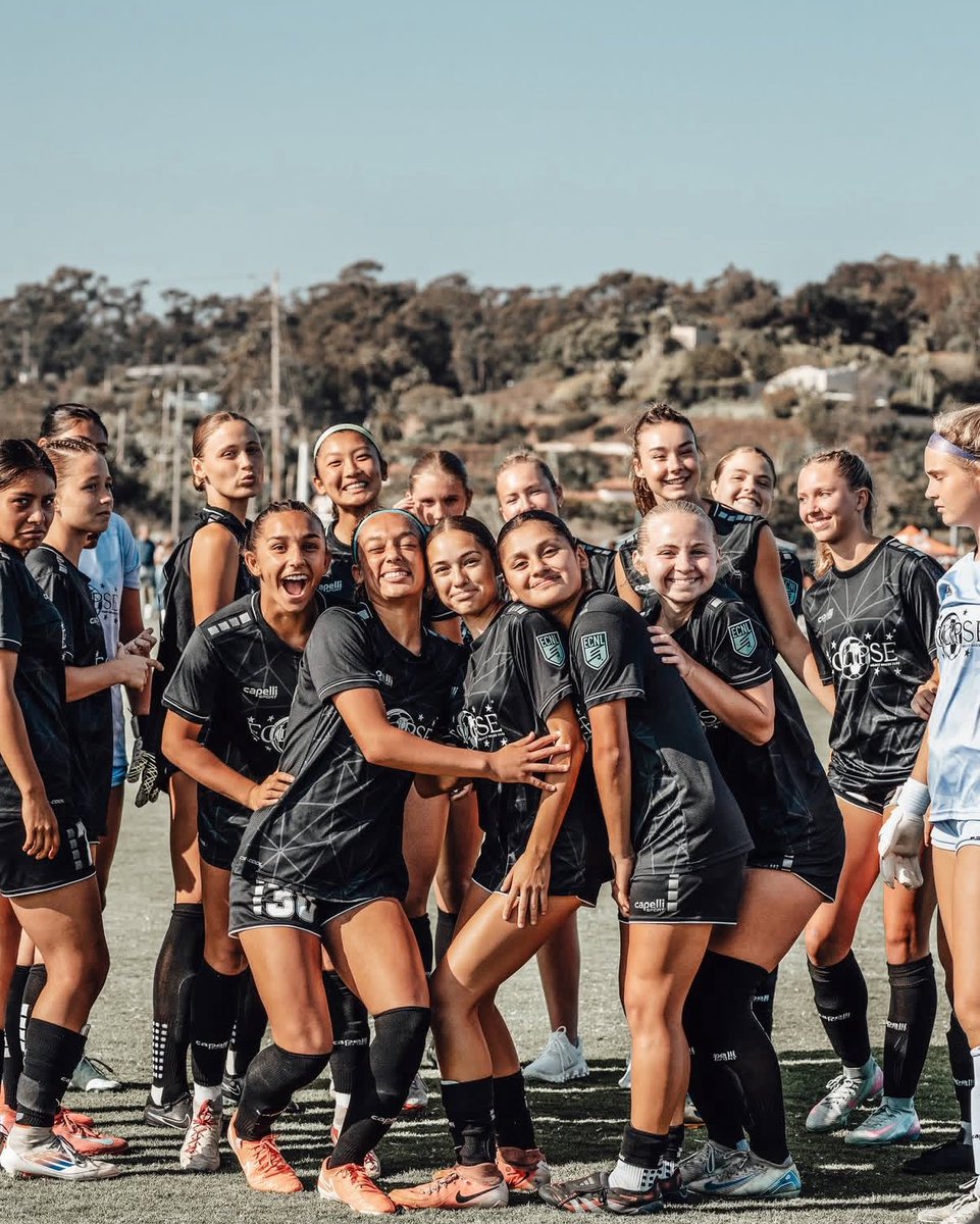 Ellie McLaughlin tweet media