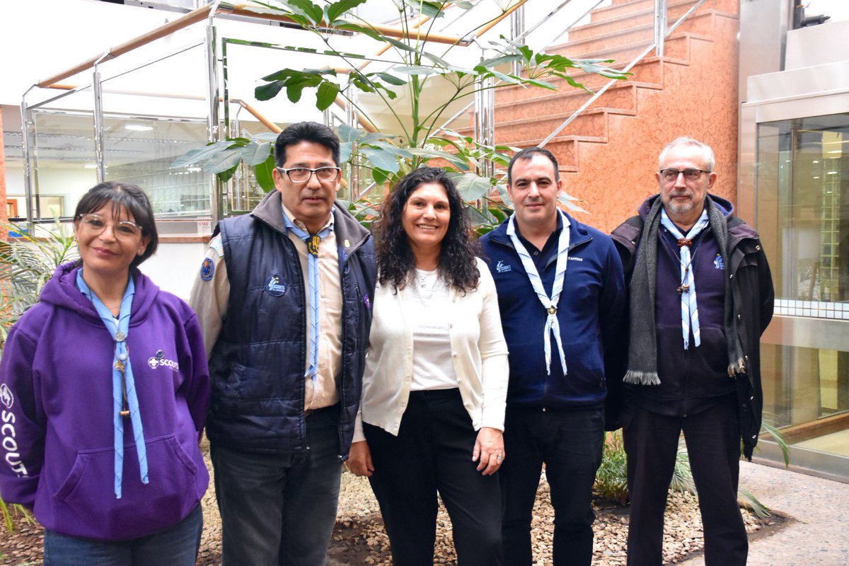 Nos visitó Lucas Piangatelli, Director Ejecutivo de <a href="/ScoutsArgentina/">Scouts de Argentina</a> junto a su equipo. Conversamos sobre las actividades que realizan, el trabajo llevado adelante junto al Órgano Ejecutivo Municipal y proyectos para el futuro. 
¡Gracias por venir!