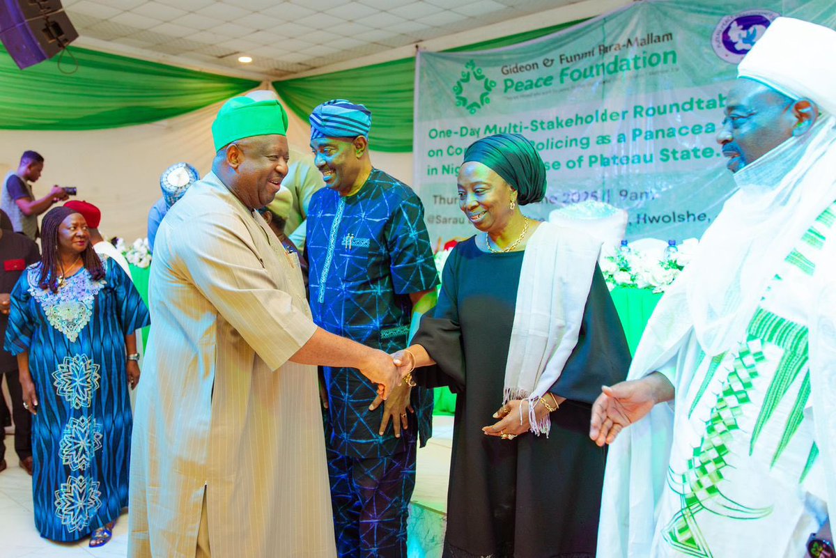 CalebMutfwang's tweet image. At the One-Day Multi-Stakeholder Roundtable Dialogue on Community Policing as a Panacea for Insecurity in Nigeria – The Case of Plateau State, I made it clear that the path to sustainable peace demands sincerity, integrity, and courage especially from those of us privileged to…