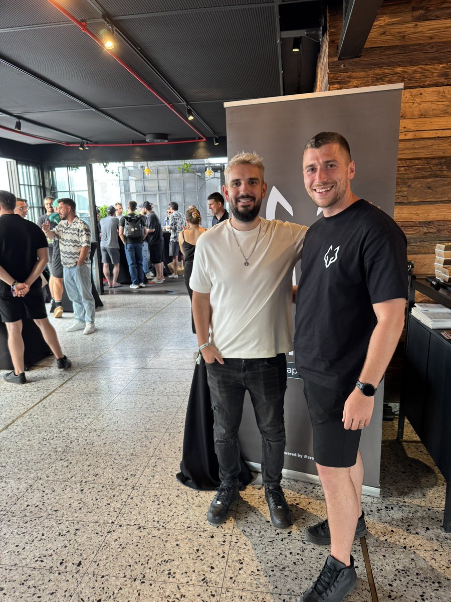 Conferences = connections

That’s the beauty of such events 💪