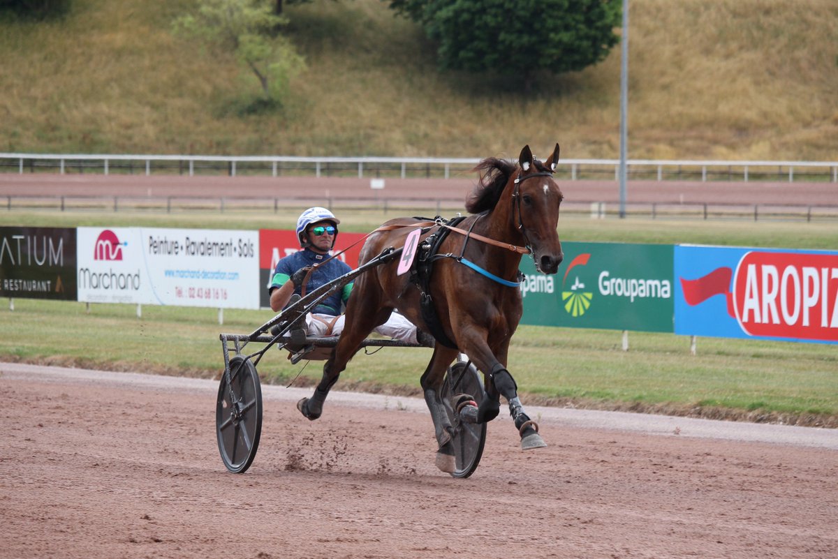 mondor44 tweet media