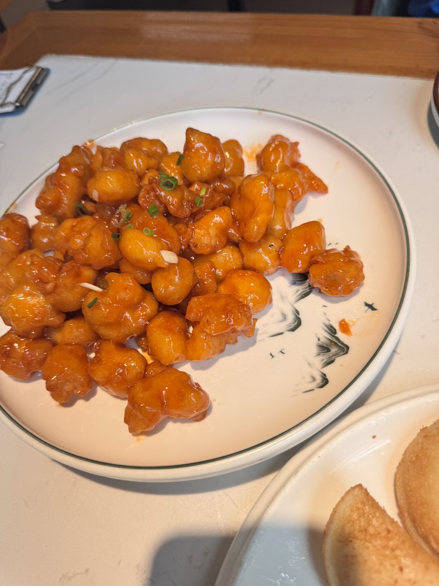 Xiihuulu_ (@xihuuulu_) on Twitter photo 