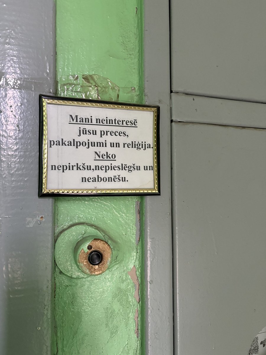 Mani interesē autora fenotips.