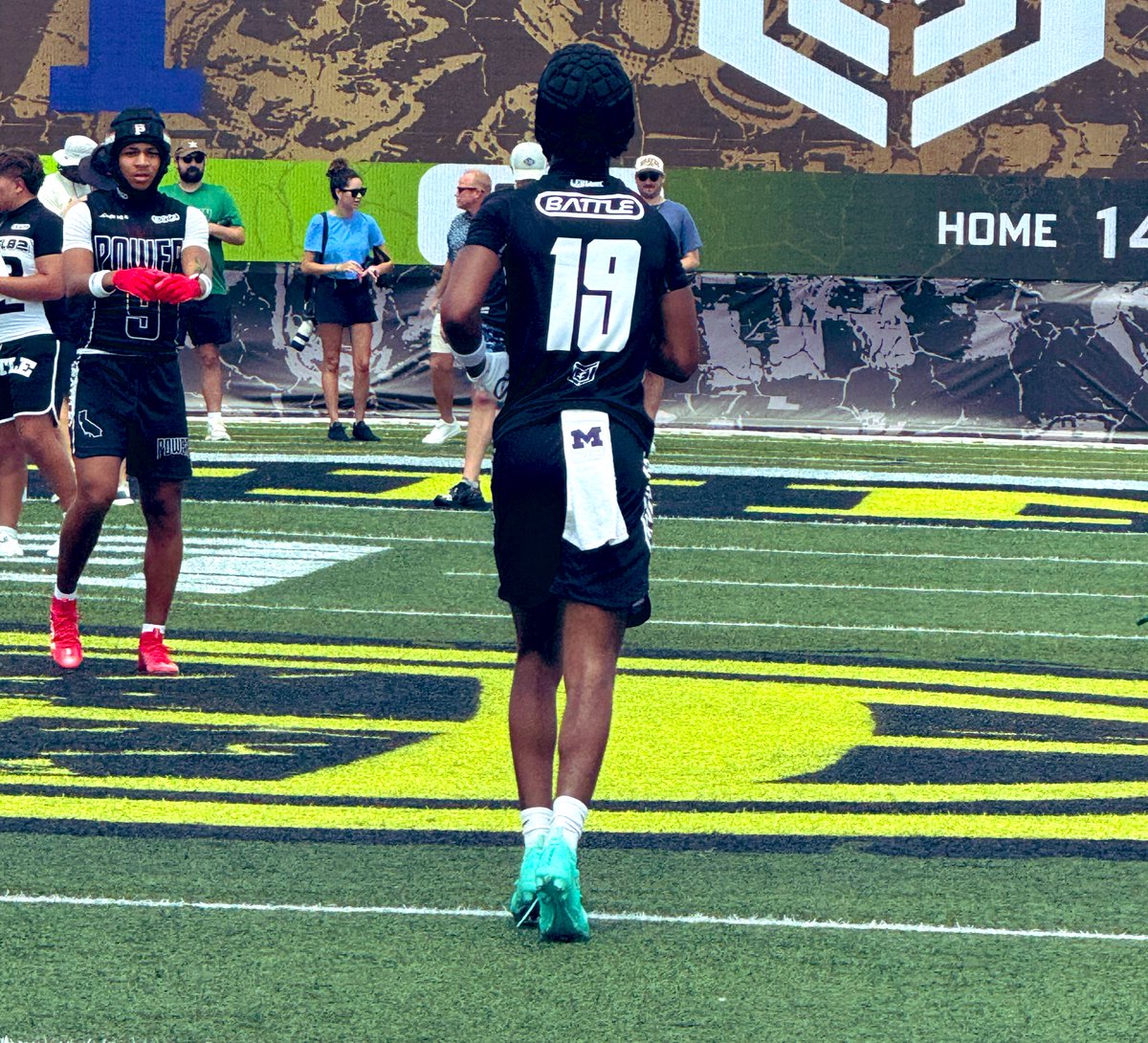 "EJ Holland" (@ejhollandon3) on Twitter photo On300 Michigan WR target Travis Johnson (<a href="/TravisJohnson4_/">Travis Johnson</a>) rocking the Michigan towel today #GoBlue 👀👀👀 On300 Michigan WR target Travis Johnson (<a href="/TravisJohnson4_/">Travis Johnson</a>) rocking the Michigan towel today #GoBlue 👀👀👀