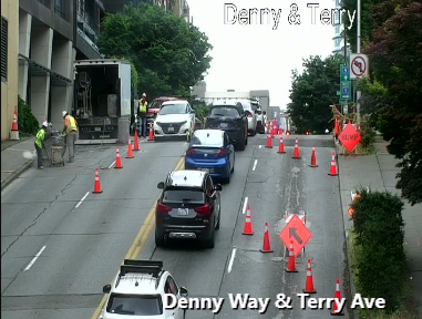 Denny Way的道路工作阻止了Terry Ave＆Fairview