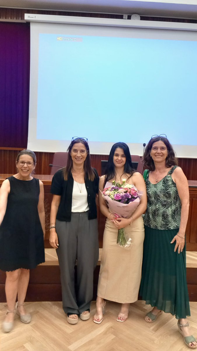 We’re celebrating a major milestone!
Our first PhD student  Inma! has officially earned her doctorate in Biomedicine!
As a group, we couldn't be prouder of the brilliant research she’s contributed along the way. This is a special moment for our entire team. Congratulations Inma!