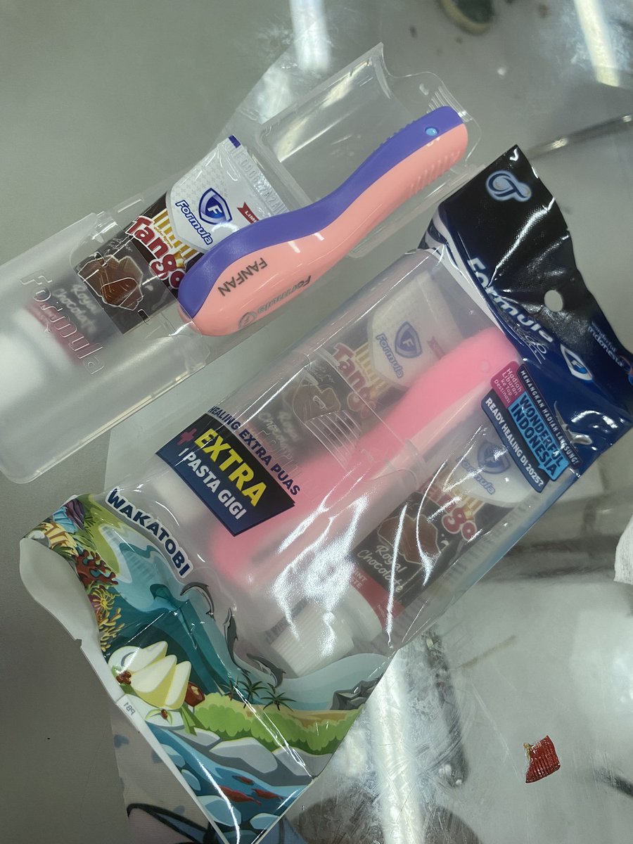 kezsthef's tweet photo. Open Jastip PRJ apapun yaaa gaes… Fee jastip flat di 10rb… contohnyaa kaya gini juga bs… Mau tanya tanya, bs DM atau join ini ya gaes https://t.co/HSGqaRPxpM
Tencuuuu https://t.co/yJVIYsWTCN
