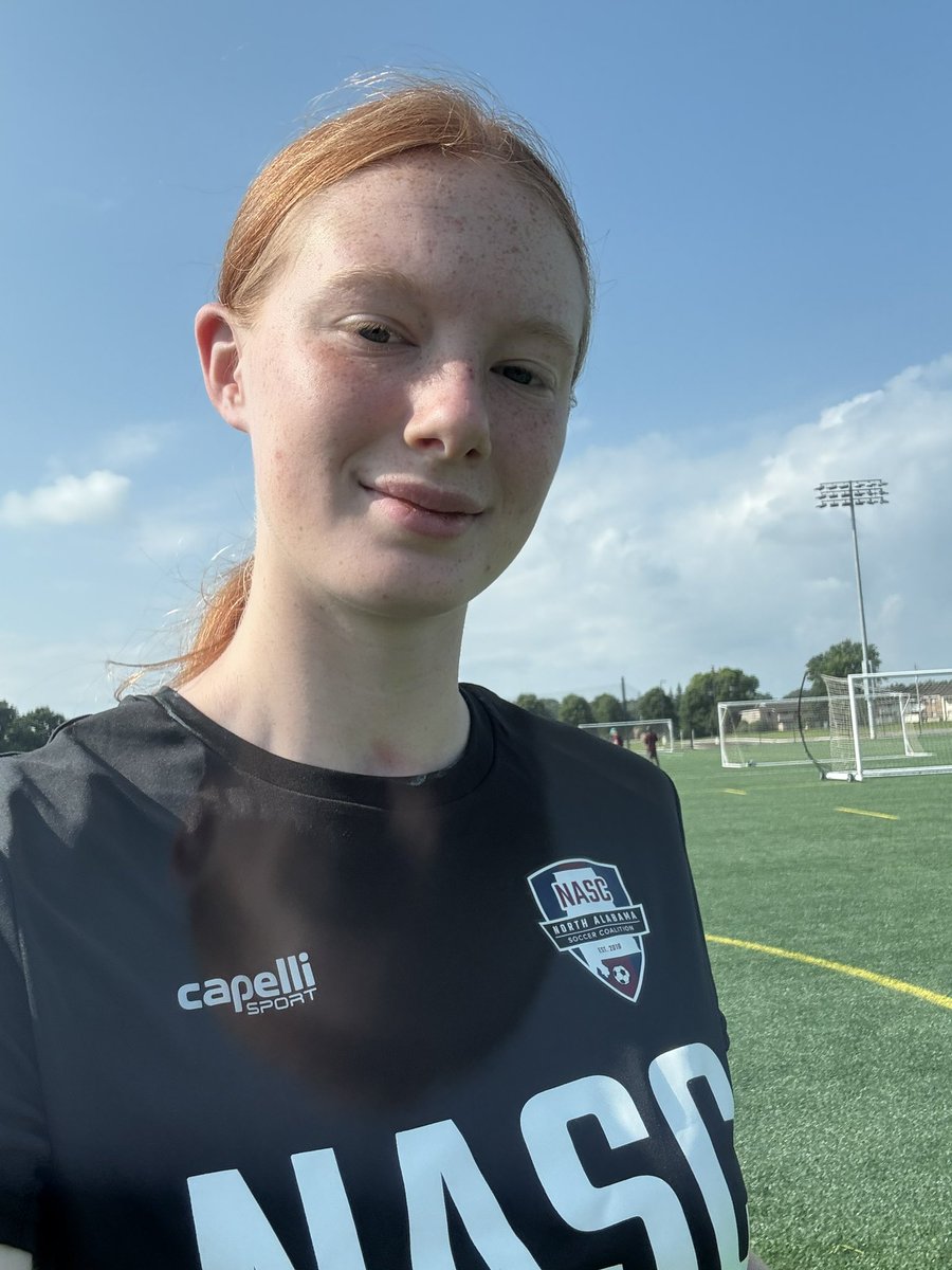 piperblazier_27's tweet photo. Got to work at the Striker and Goalkeeper camp for NASC today. It was so much fun getting to coach around 17 goalkeepers. https://t.co/av7DlM44BM