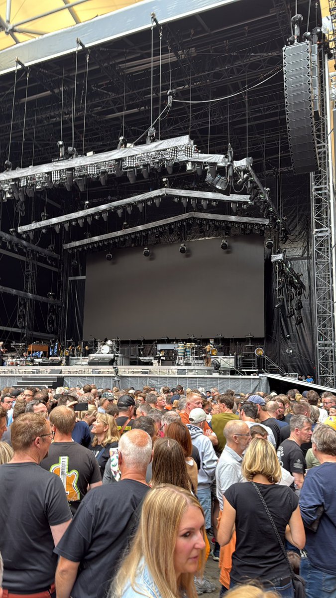 Beim letzten Besuch auf Schalke sind wir zum zweiten Mal Meister geworden. Heute gibt es Bruce Springsteen.