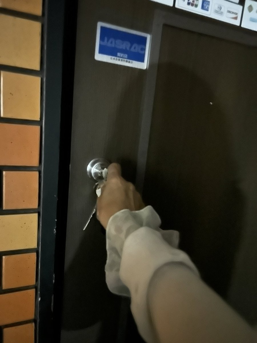 スナック和灯、本日営業を終了いたしました。本日も素敵な出会いに感謝✨次は火曜日、20時頃から営業いたします☺️✨
#スナック和灯
#阪急三国