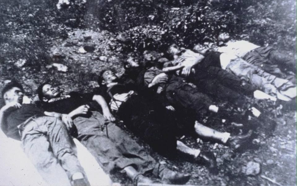 ANPIRomaPosti's tweet photo. Il #2luglio 1944 il #ColleDelLys (#TO) fu teatro di un sanguinoso scontro tra i nazifascisti e garibaldini della 17a Brg.“#FeliceCima”.Durante questa operazione 26 #patrioti vennero accerchiati, catturati ed uccisi; sui loro corpi i fascisti infierirono con sevizie indicibili. https://t.co/cqriCjKjxV