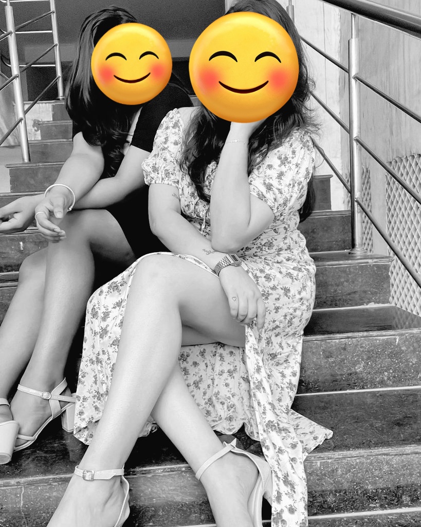 Shilpasuman157's tweet photo. Hi 👋😁 guys i am suman only cam show available https://t.co/06ohO3fjtH